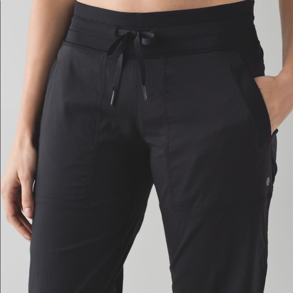 Lululemon Dance Studio Pants, size 4, Dark Coal